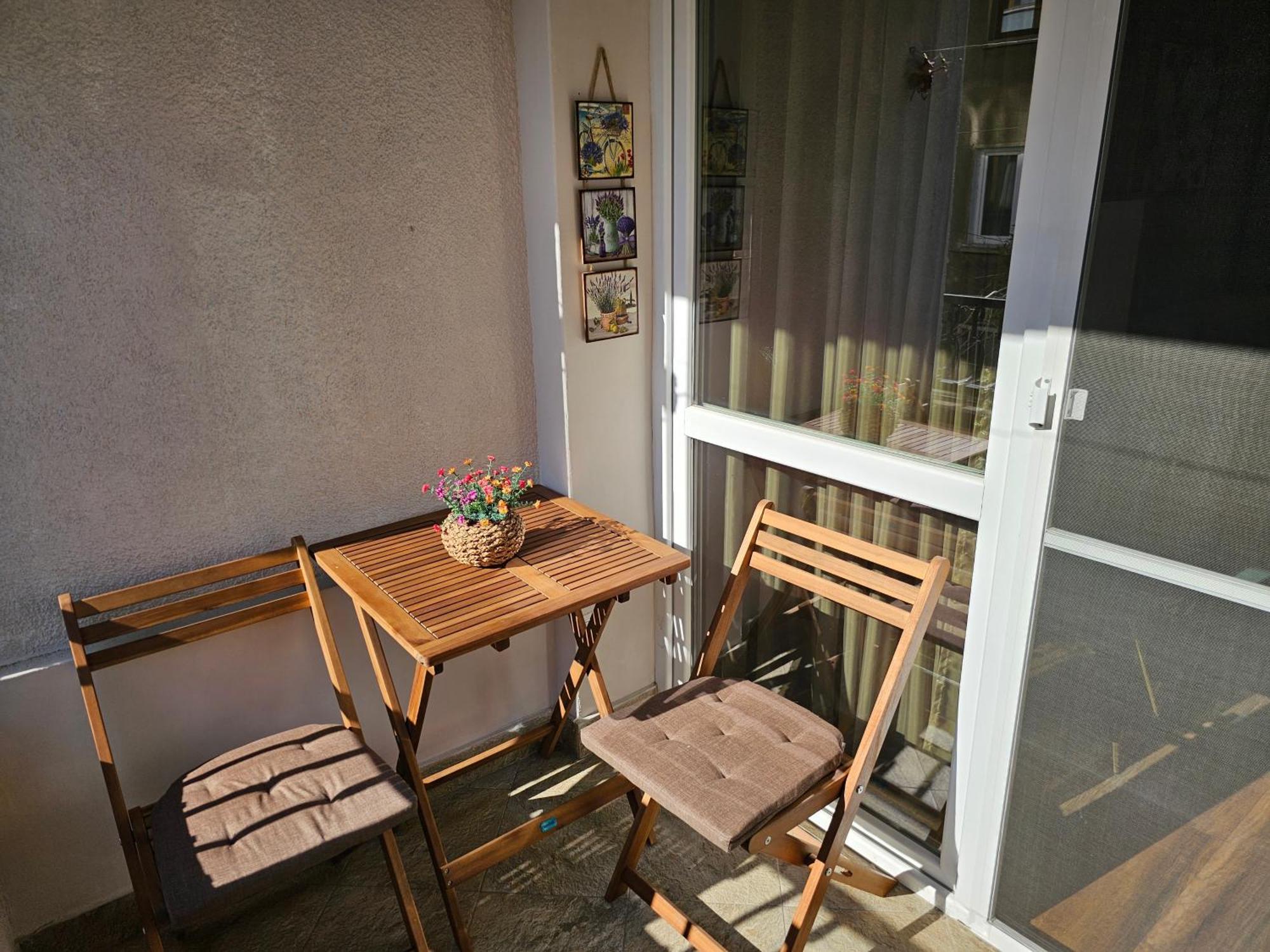 Bright Inn - Holiday & Business Apartment Sofía Exterior foto